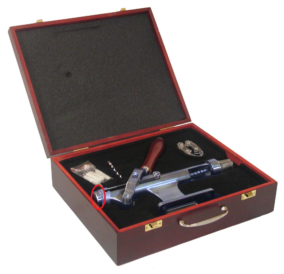 SACACORCHOS MURAL CROMADO MALETIN